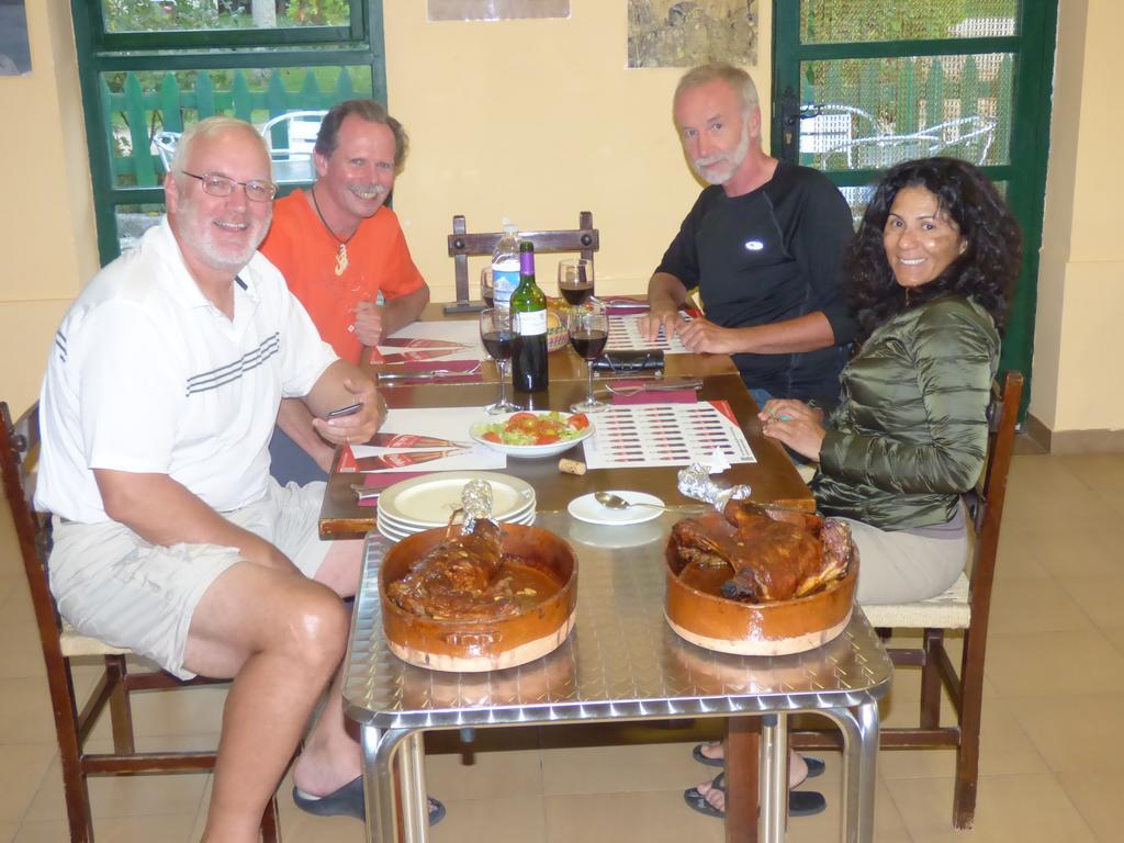 Camino De Santiago Hostel Castrojeriz Buitenkant foto