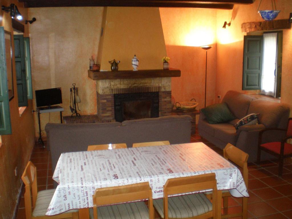 Camino De Santiago Hostel Castrojeriz Buitenkant foto